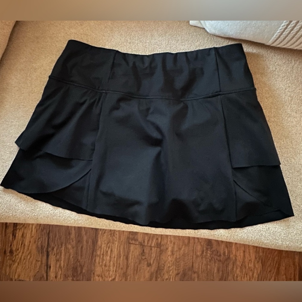 Athleta Black Tennis Skirt M